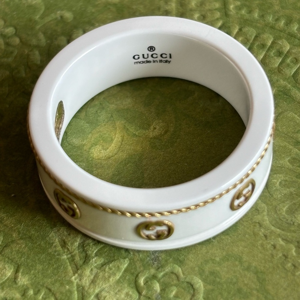 Gucci icon collection 18k gold ring size 7 $920 - Picture 3 of 10